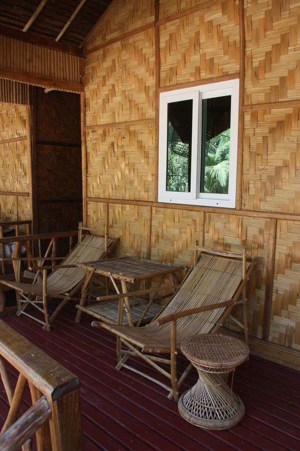 Soe Ko Ko Beach House & Restaurant Ngwesaung Exteriör bild